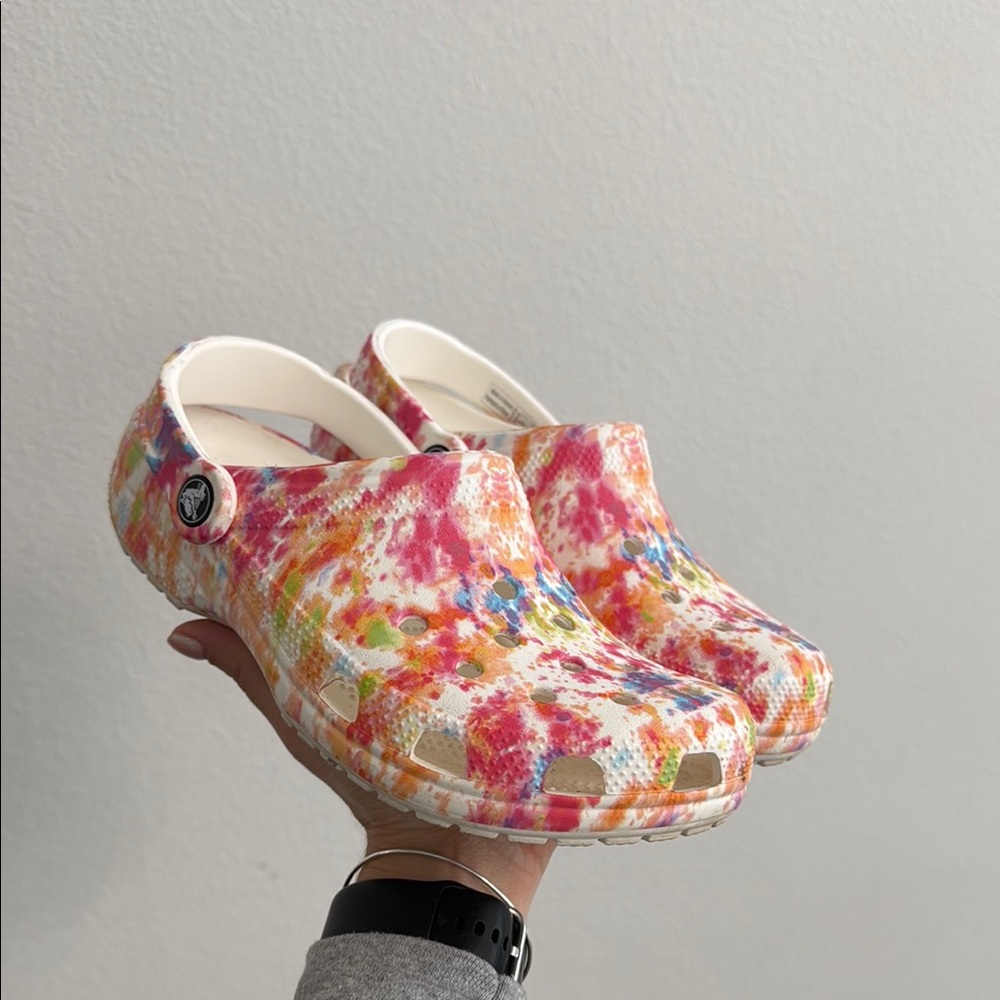 Colorful Watercolor Pattern Women's Crocs